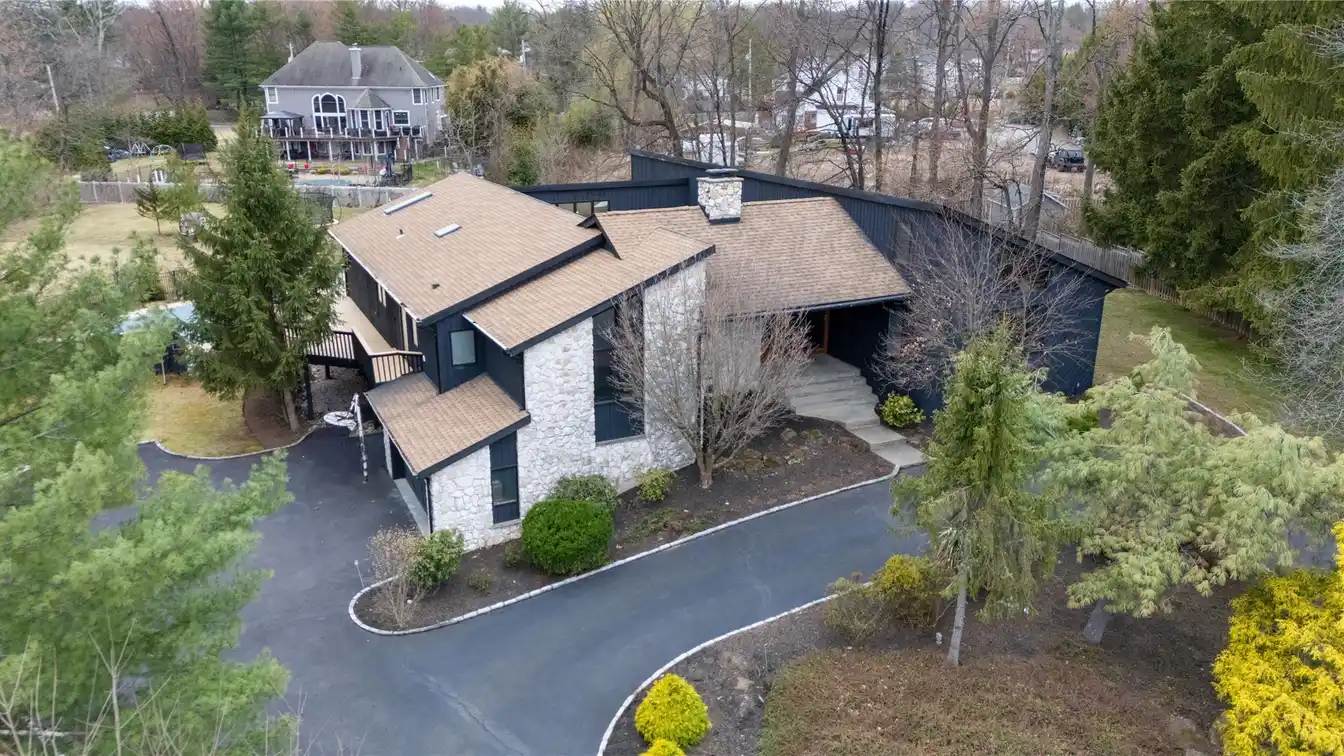 Completely Renovated Contemporary Ranch