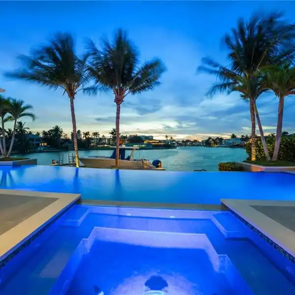 ELEVATED CUSTOM ESTATE IN COQUINA SANDS