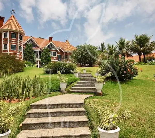 CHARMING ENGLISH-STYLE TWO-STORY HOME