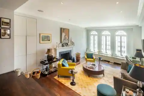 Prestigious Greenwich Village Living with Rooftop Oasis