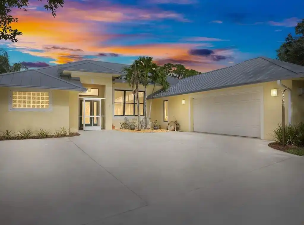 Great Custom Home with Full Guest House