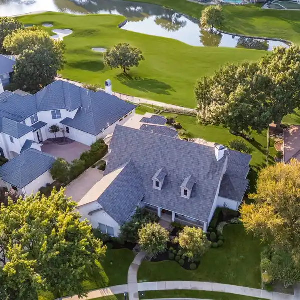 STUNNING RESIDENCE IN RESORT STYLE GUARD-GATED STONEBRIAR VILLAGE