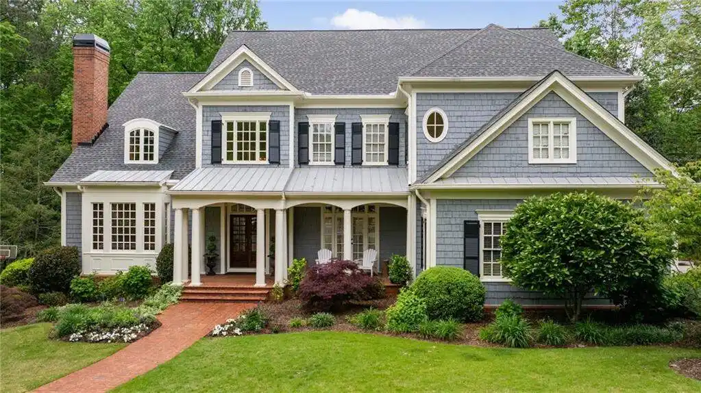 Picture-perfect Cape Cod-style Home