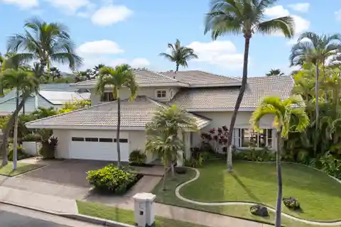 The Perfect Indoor-outdoor Maui Island Lifestyle