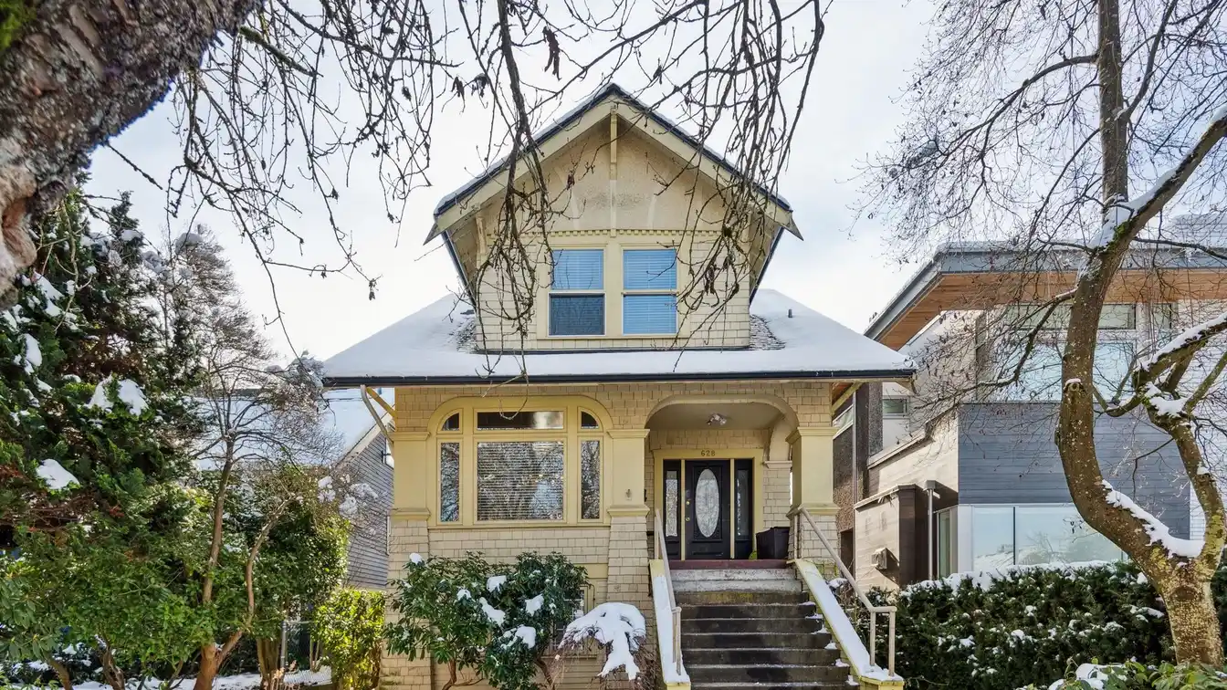 Thoughtfully Updated 1913 Craftsman Home