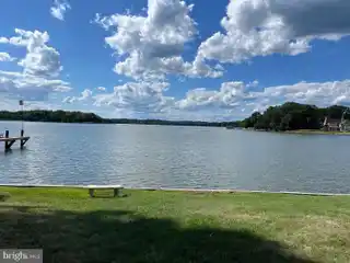 Absolutely Charming Coastal Cottage
