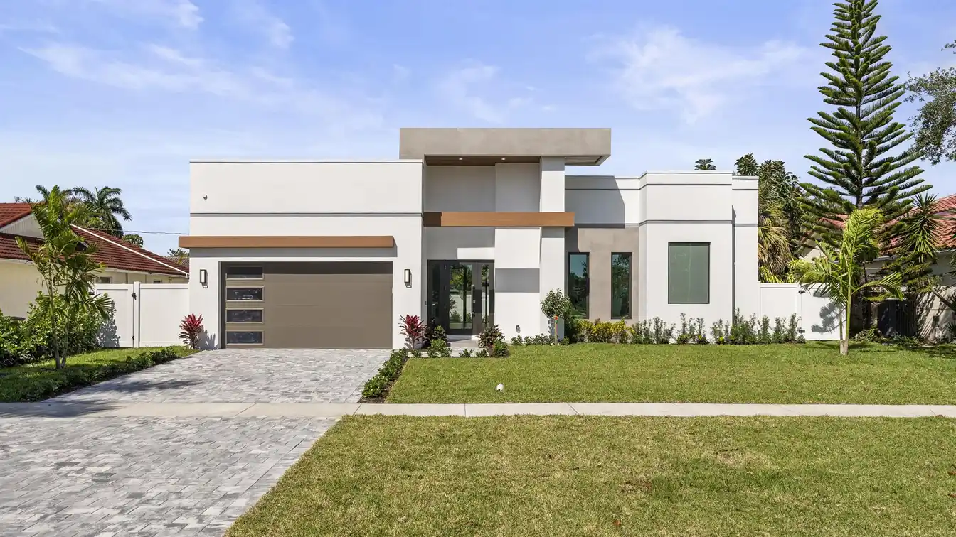 Exquisite New Contemporary Home