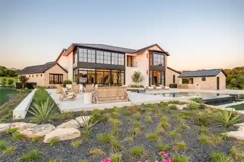 Brazos River Estate with Infinity Pool and Docks