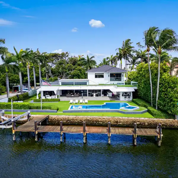 UNIQUE WATERFRONT OPPORTUNITY