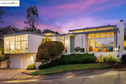 Iconic Campbell & Wong Mid-Century Modern Home