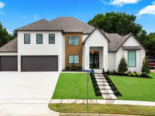 Modern Luxury Home Includes a Private Movie Theatre