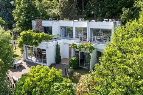 A Rare Art of Fine Living