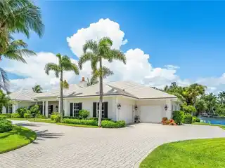 Premier Riomar Bay Offering