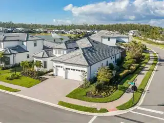 Breathtaking Newly Built Masterpiece