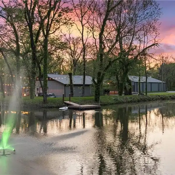 ONE-OF-A-KIND 15.5-ACRE PRIVATE RETREAT