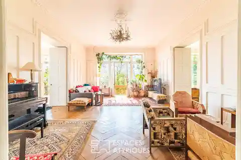 Spacious Seven Bedroom Residence with Panoramic Paris View