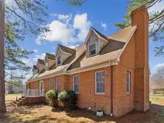 Expansive 21-acre Property