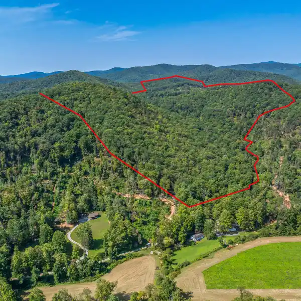 SPECTACULAR 243 ACRES