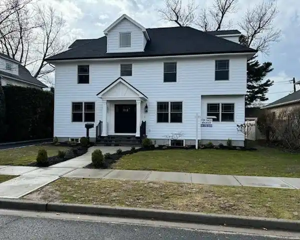 COMPLETELY RENOVATED CENTER HALL COLONIAL
