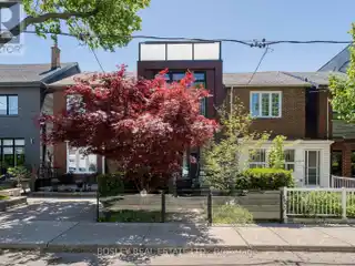 Contemporary Elegance in Beaconsfield Village