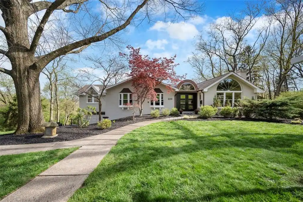 Pristine Soft Contemporary Ranch