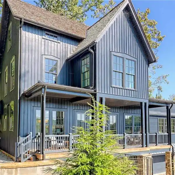 UNIQUE FAMILY RETREAT IN BURTON