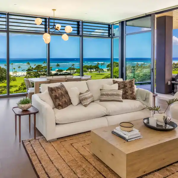 PREMIER TURNKEY HOME IN PARK LANE