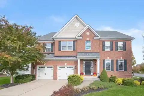 Sustainable Elegance in a Former Model Masterpiece