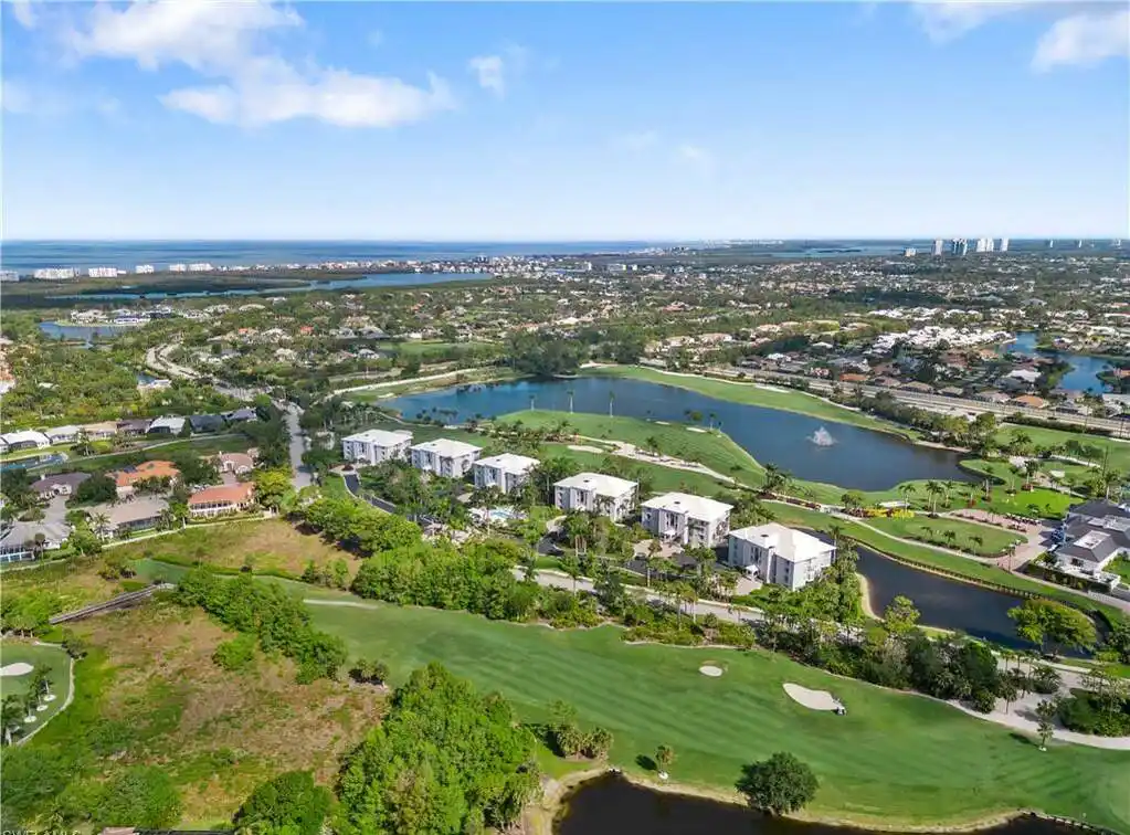 Great Condo with Spectacular Golf and Lake Views