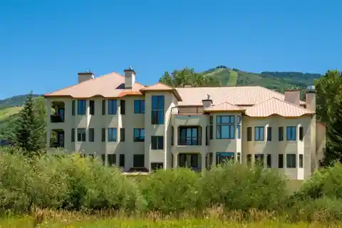 Turnkey Condo in the Meadows at Eagleridge