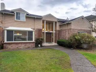 Prime Property in Prestigious South Granville