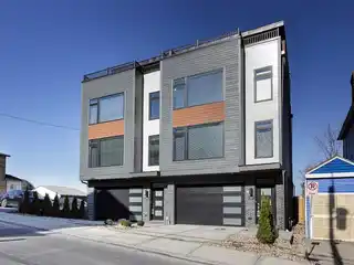 Nearly New Townhome