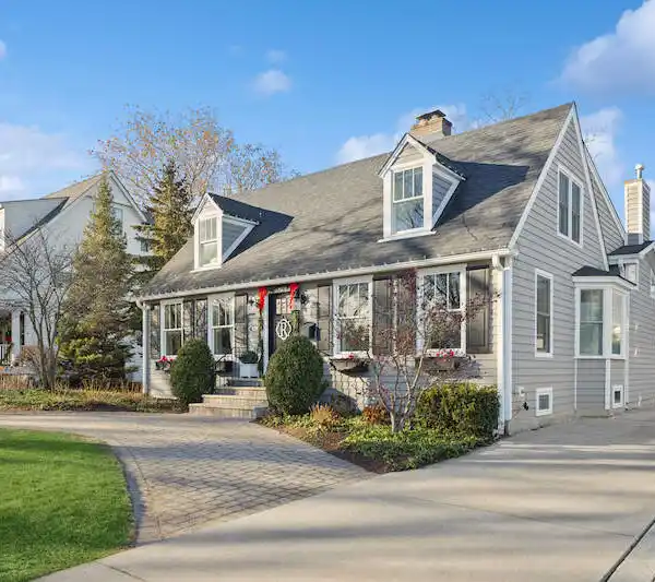 CHARMING CAPE COD WITH MODERN FAMILY COMFORT