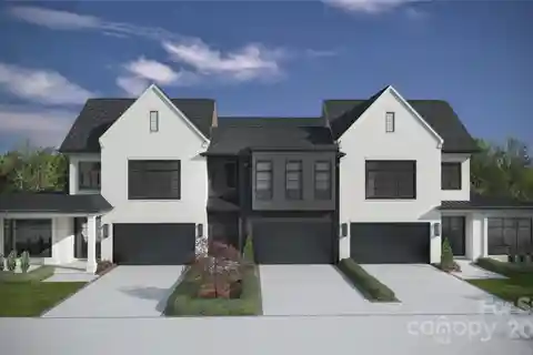 New Luxury Townhome in Sharon Woods