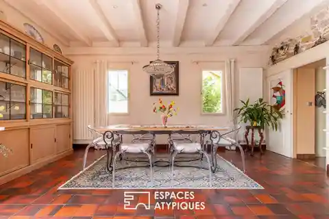 Hidden Coastal Gem with Rooftop Pool Oasis