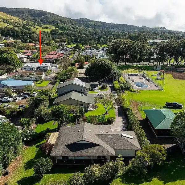 PERFECTLY LOCATED AND RECENTLY RENOVATED HOME