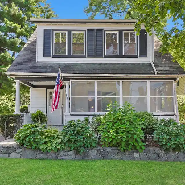 CHARMING 1917 COLONIAL