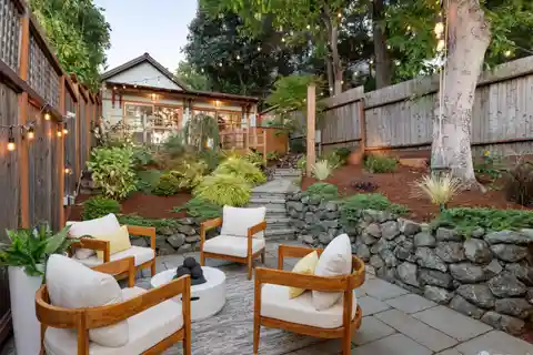 Charming Victorian Home with Detached Rear Cottage