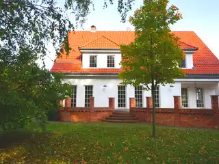 Stylish Country Villa in Prime Location