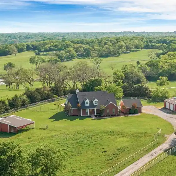 DREAM RETREAT WITH PRIVACY AND SPACE