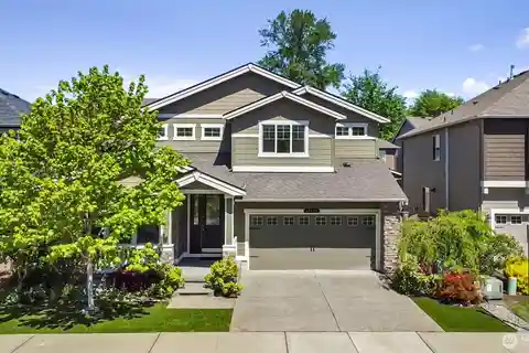 Heritage Estates Elegance with Vaulted Ceilings