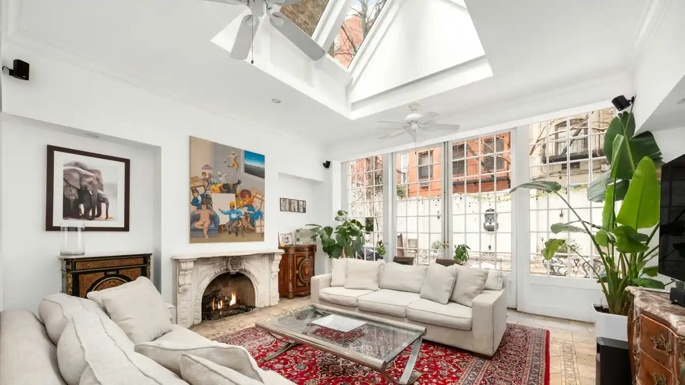 Elegant Upper East Side Townhouse