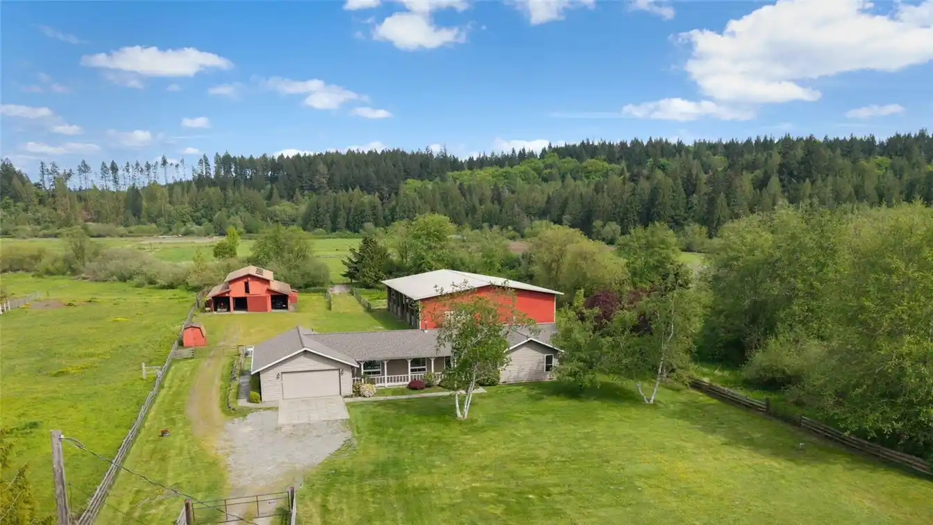 Beautiful Equestrian Property on Blackjack Creek