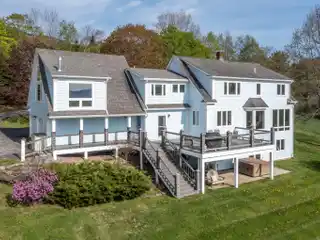 Panoramic Views in Waterbury Center
