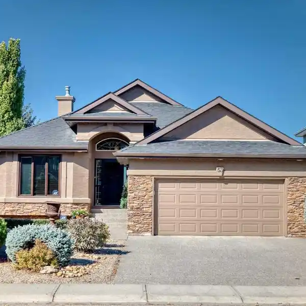 LUXURY HOME OVERLOOKING RIVER, PARK, AND MOUNTAINS