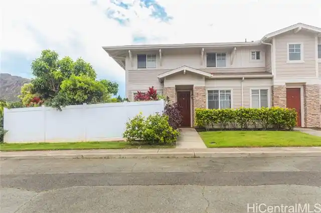 End-unit Townhome with Golf Views