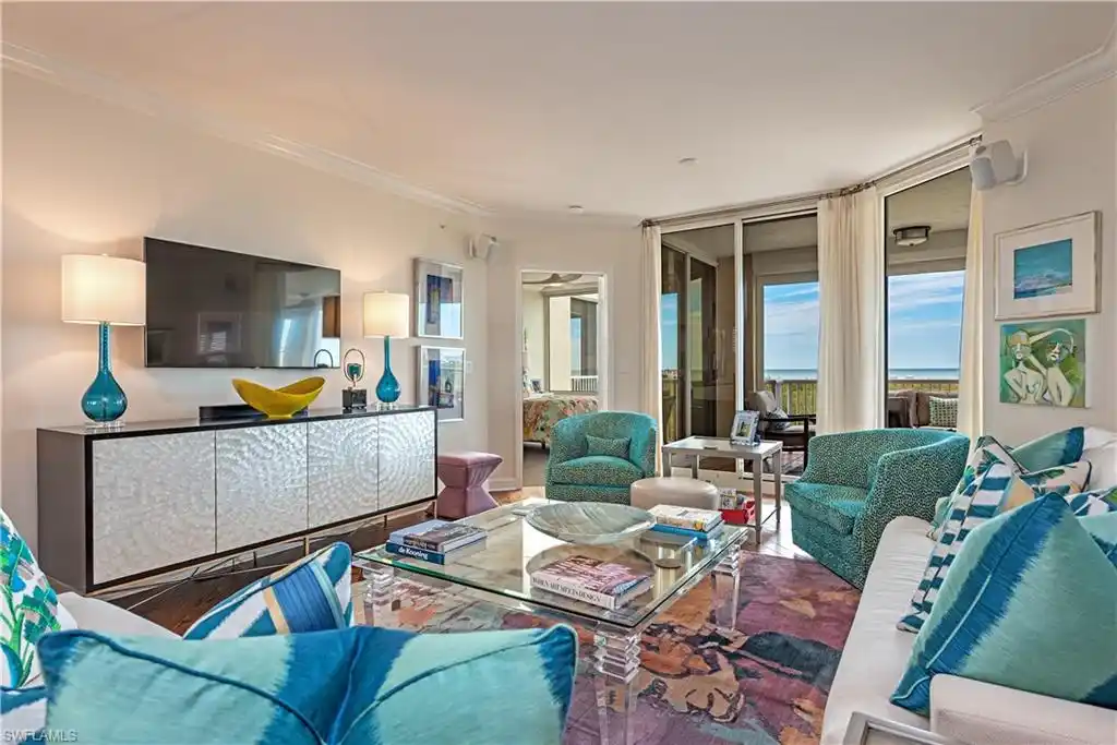 Unparalleled Luxury with Breathtaking Views of the Gulf of Mexico