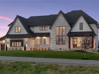 Stunning Home in Exclusive Elm Creek Vista
