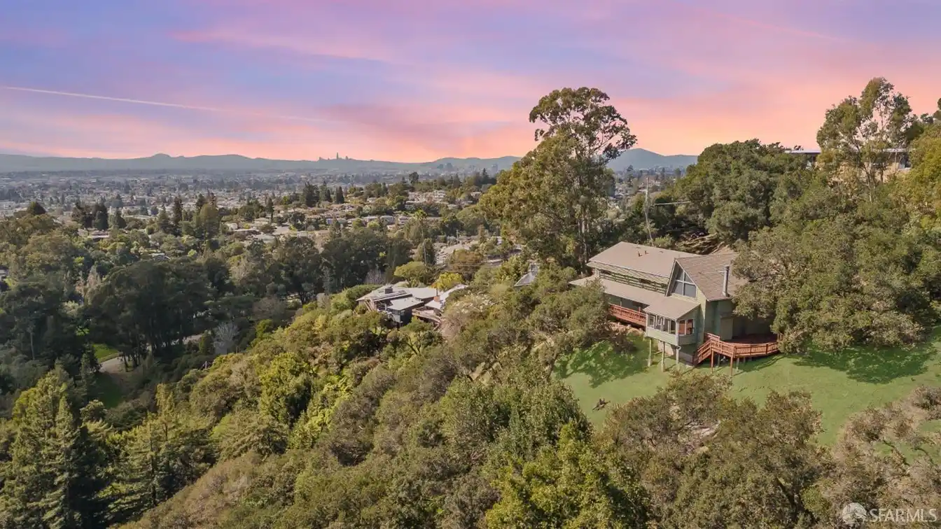 Exceptional Estate Perched Atop a Serene Mountain