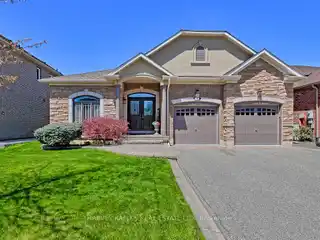Custom Bungalow with Luxurious Open Concept
